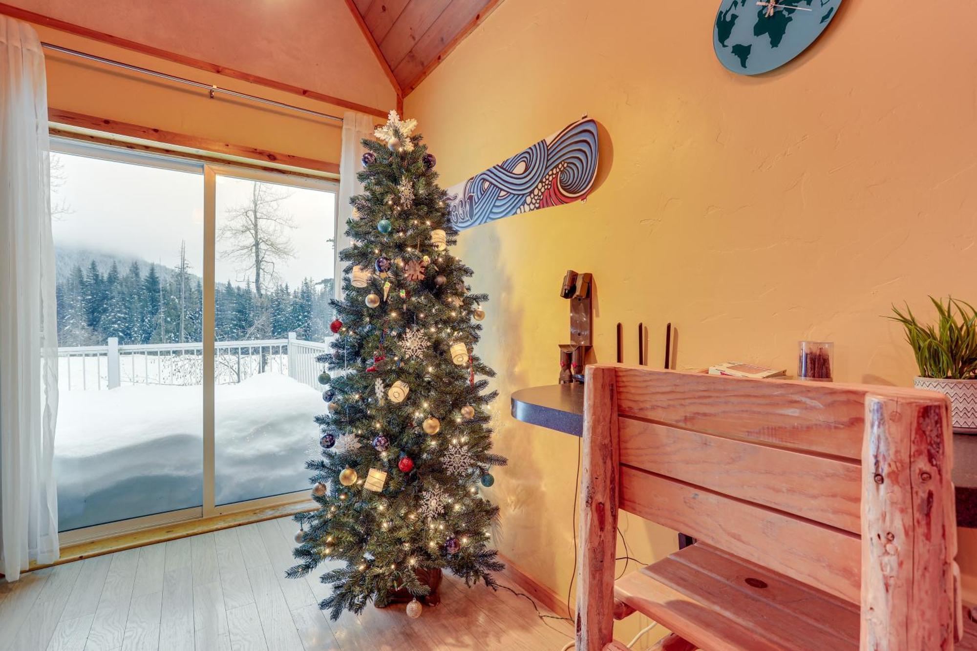 Snoqualmie Pass Cabin With Deck Walk To Ski Lift Exterior photo